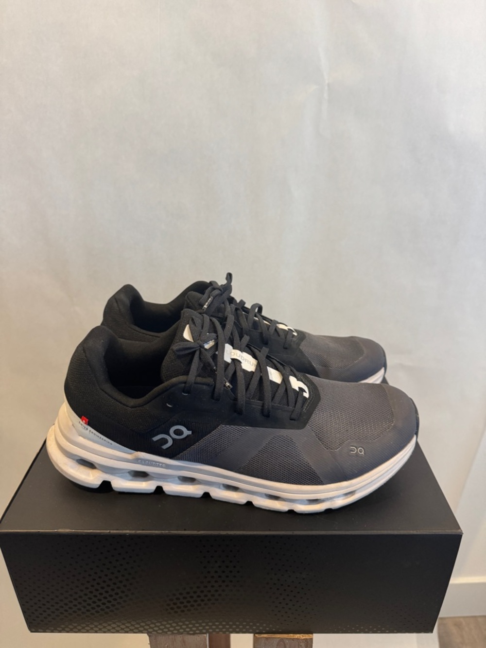 On Running Men's Sneakers